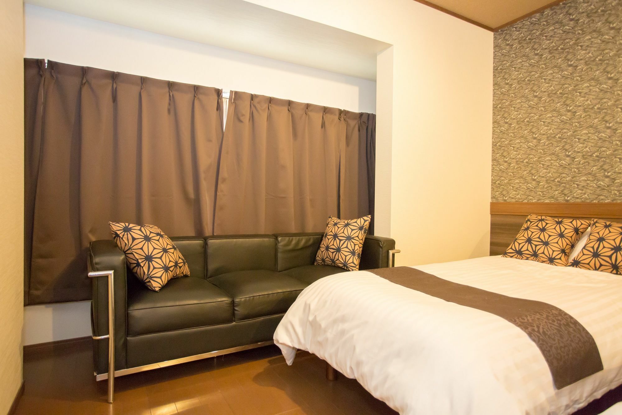 Apapane Nijo Guest House Kyoto Ngoại thất bức ảnh